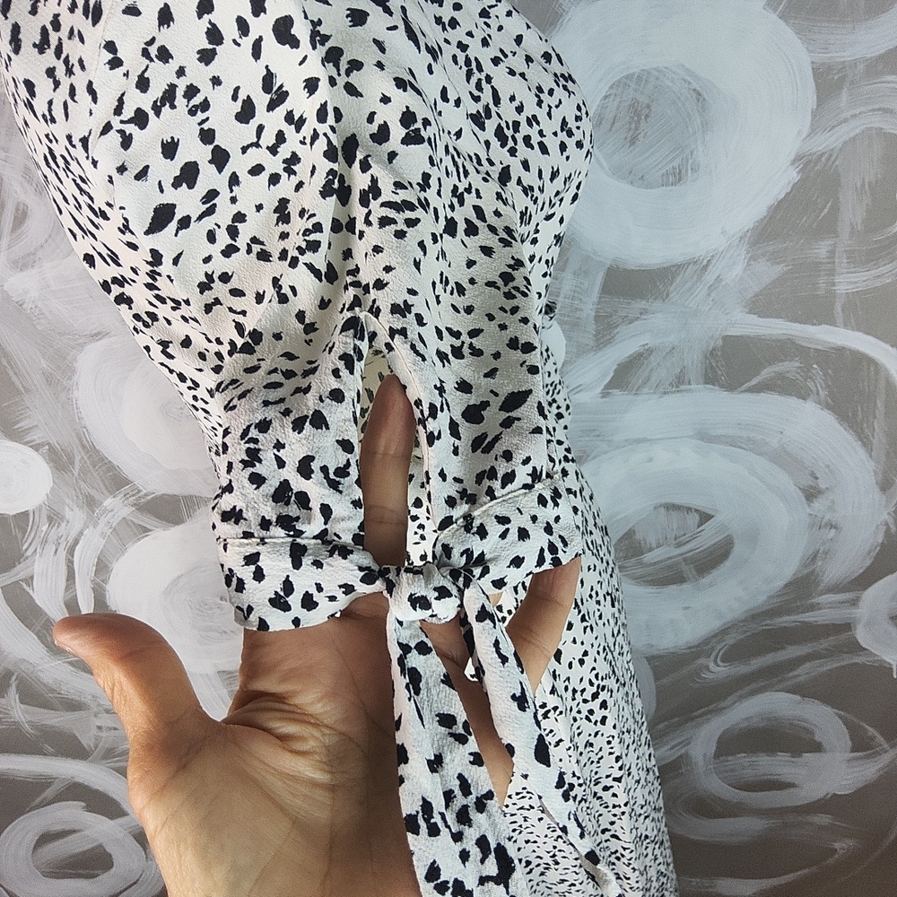 Seraphine Ava Wrap Maternity Dress - Picture 11 of 16